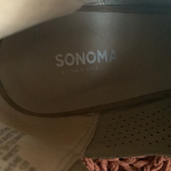 Women’s boot. - Picture 6 of 8